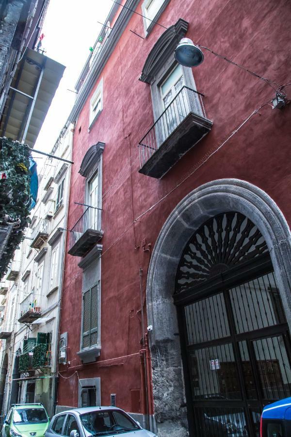 Domus Donnaregina Apartments Naples Exterior photo